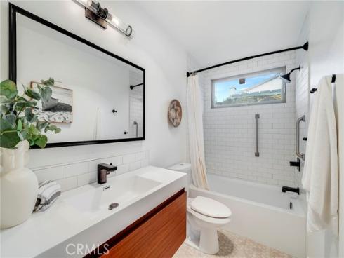 136  Avenida Baja  , San Clemente, CA