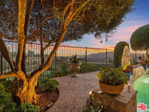 11  Calle Careyes  , San Clemente, CA