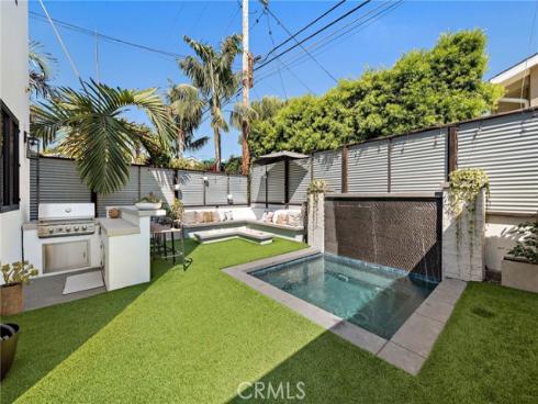 145 W Avenida Cadiz  , San Clemente, CA