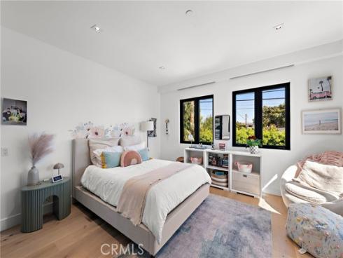 145 W Avenida Cadiz  , San Clemente, CA