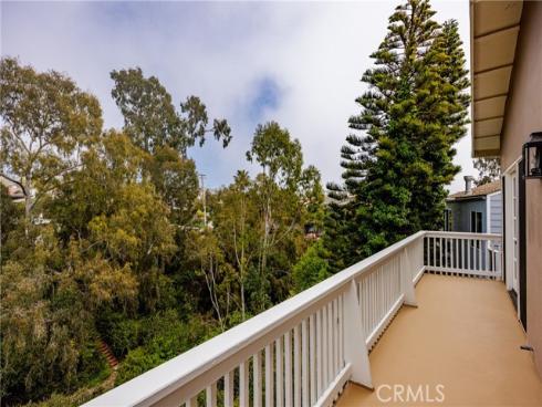 513  W Avenida De Los Lobos Marinos  , San Clemente, CA