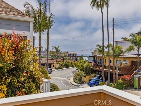 513  W Avenida De Los Lobos Marinos  , San Clemente, CA