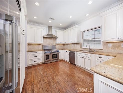 513  W Avenida De Los Lobos Marinos  , San Clemente, CA