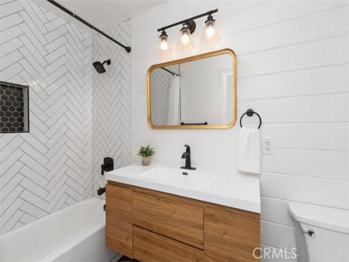 924 Avenida Presidio , San Clemente, CA