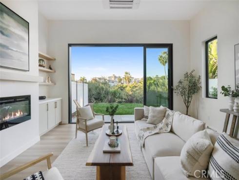 229  Avenida Monterey  B , San Clemente, CA