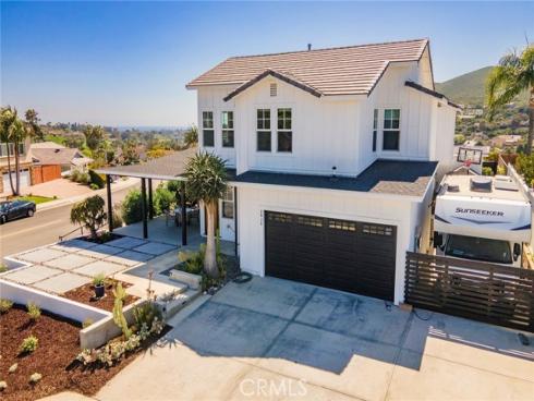 2930  Estancia  , San Clemente, CA