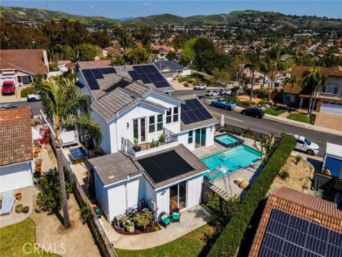 2930  Estancia  , San Clemente, CA