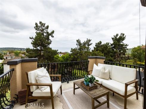 306  Camino Mira Monte  , San Clemente, CA