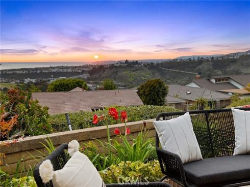 319  Calle Villario  , San Clemente, CA