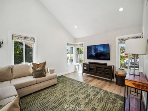 1205  Cerca  , San Clemente, CA