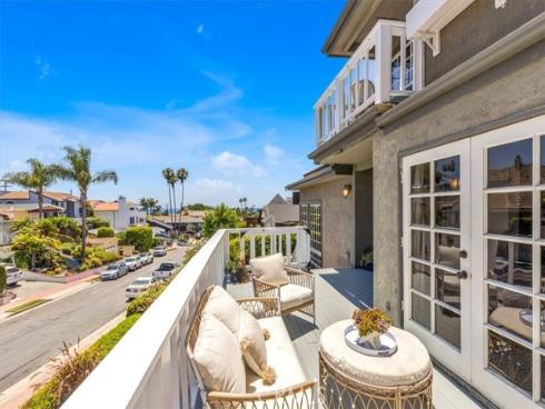 210 W Avenida Gaviota  , San Clemente, CA