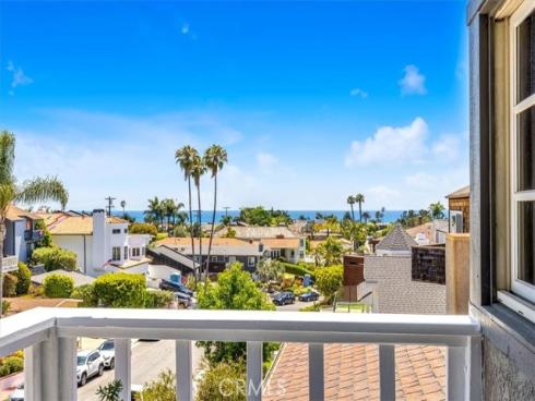 210 W Avenida Gaviota  , San Clemente, CA