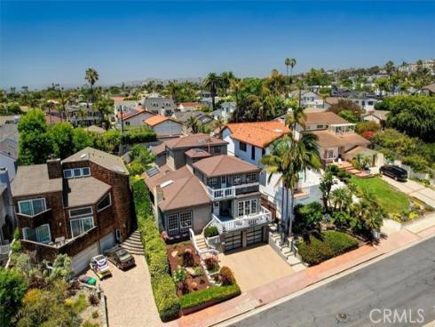 210 W Avenida Gaviota  , San Clemente, CA