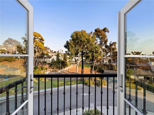 163  Calle Redondel  , San Clemente, CA