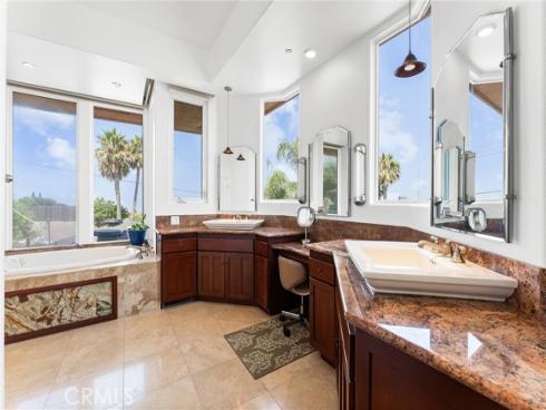 716 Avenida Columbo , San Clemente, CA