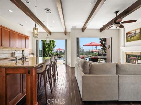 15  Calle Gaulteria  , San Clemente, CA