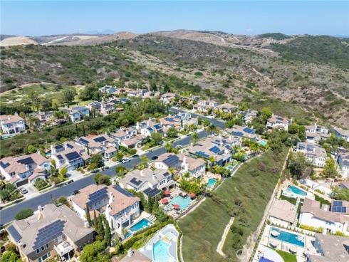 15  Calle Gaulteria  , San Clemente, CA