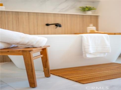 27  Burriana  , San Clemente, CA