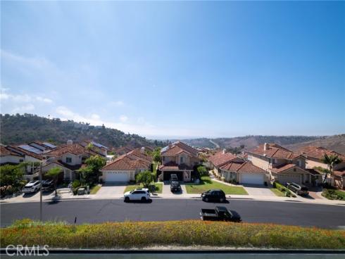 27  Burriana  , San Clemente, CA