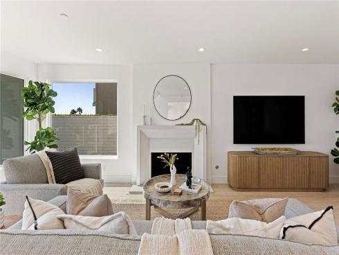 1205  Via Catalina  , San Clemente, CA