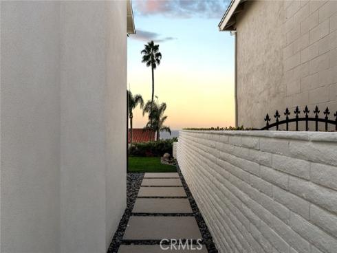 1205  Via Catalina  , San Clemente, CA