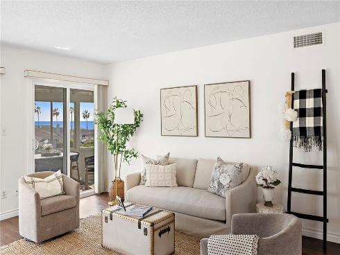 408  Camino San Clemente  , San Clemente, CA