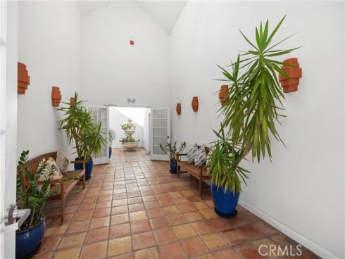 206  Avenida Montalvo  5 , San Clemente, CA