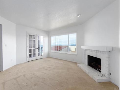 268  Avenida Montalvo  2 , San Clemente, CA