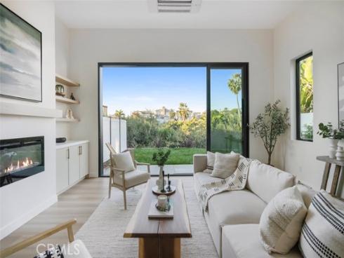 229 Avenida Monterey 1