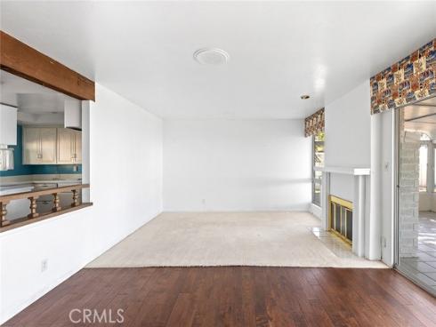 200  Avenida San Carlos  , San Clemente, CA