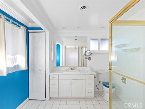 200  Avenida San Carlos  , San Clemente, CA