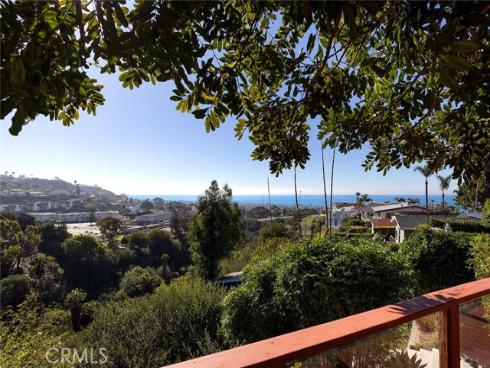 200  Avenida San Carlos  , San Clemente, CA