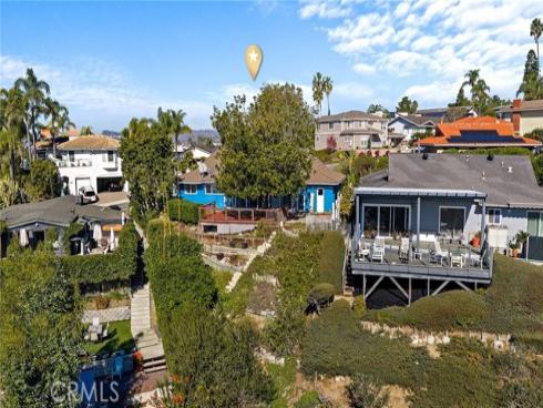 200  Avenida San Carlos  , San Clemente, CA