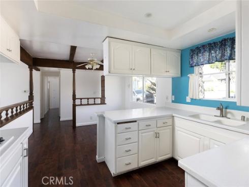 200  Avenida San Carlos  , San Clemente, CA