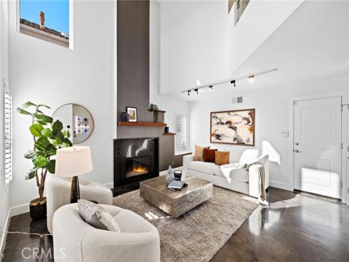 70  Calle Sol  73 , San Clemente, CA