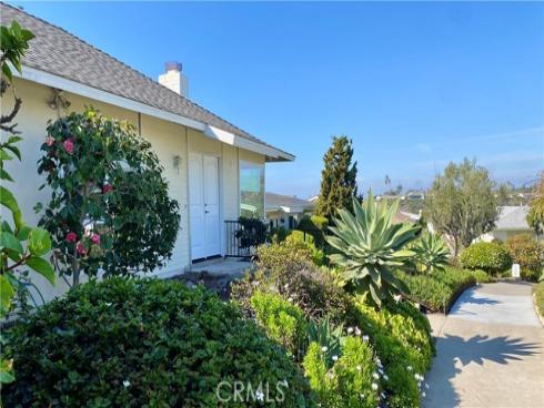 157  Camino San Clemente  , San Clemente, CA