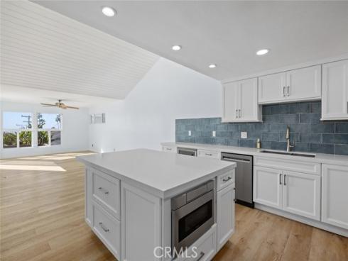 115 E Avenida Cornelio , San Clemente, CA