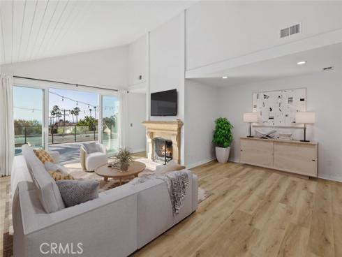 115 E Avenida Cornelio , San Clemente, CA