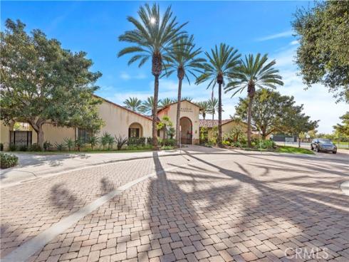 27  Via Zamora  , San Clemente, CA