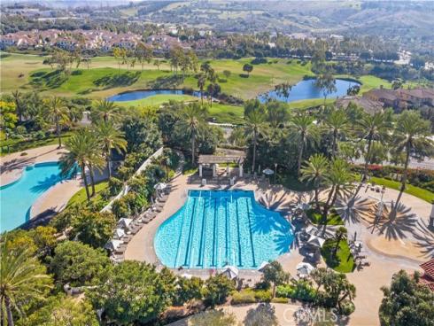 27  Via Zamora  , San Clemente, CA