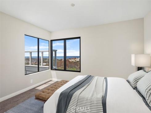 2031  Via Concha  , San Clemente, CA