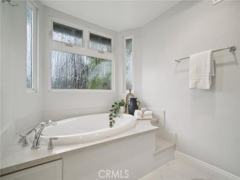 506  Via Juarez  , San Clemente, CA