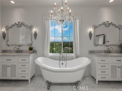 18  Calle De La Luna  , San Clemente, CA