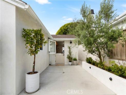 147 W Avenida Cornelio  , San Clemente, CA