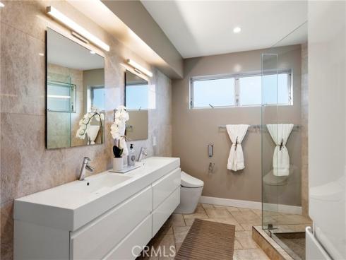 234 W Avenida San Antonio  , San Clemente, CA