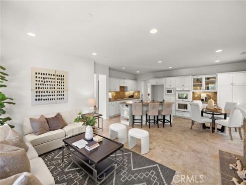 20  Via Paquete  , San Clemente, CA