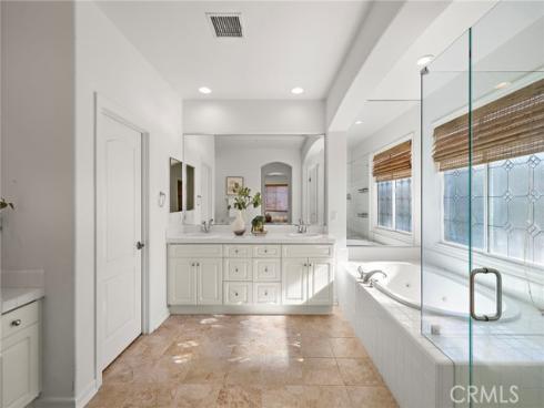 20  Via Paquete  , San Clemente, CA