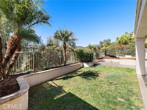 20  Via Paquete  , San Clemente, CA