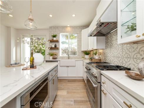 19  Via Cuenta Nueva  , San Clemente, CA