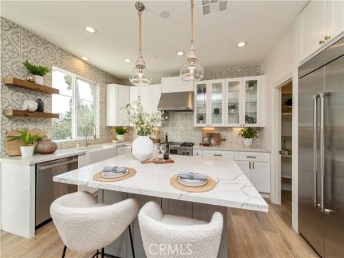 19  Via Cuenta Nueva  , San Clemente, CA